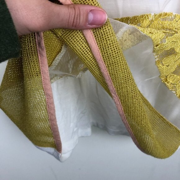 MOVING SALE Anthropologie Sunday in Brooklyn Lace Tank Top XS - Picture 4 of 8